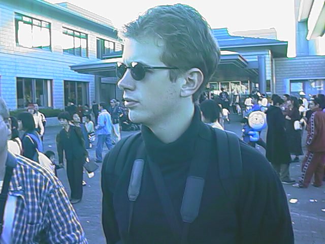 kim, looking kim-like at ton ten ton.jpg, 62755 bytes, 10/25/1999