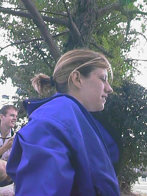 kristen profile at softball.jpg, 74243 bytes, 10/17/1999