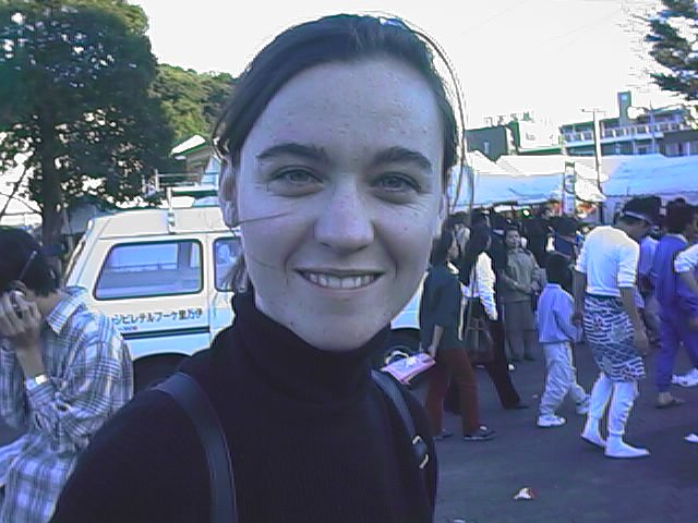 malaika realizing I'm taking pics.jpg, 63186 bytes, 10/25/1999