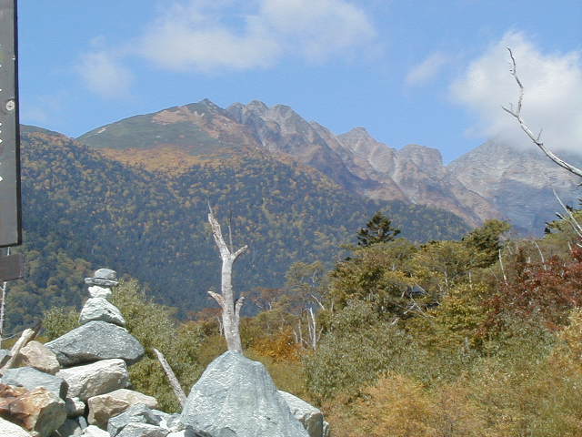 kamikochi8.jpg, 60320 bytes, 1/1/1998