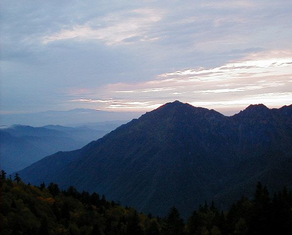 nishihotakadake5.jpg, 38519 bytes, 10/14/2000