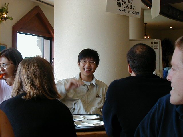 lunchjose.jpg, 58907 bytes, 10/14/2000