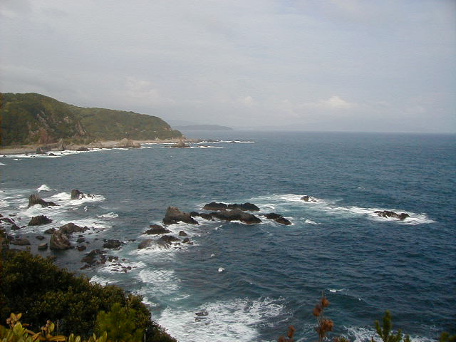rockycoast4.jpg, 59324 bytes, 1/1/1998