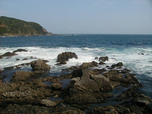rockycoast5.jpg, 59797 bytes, 1/1/1998