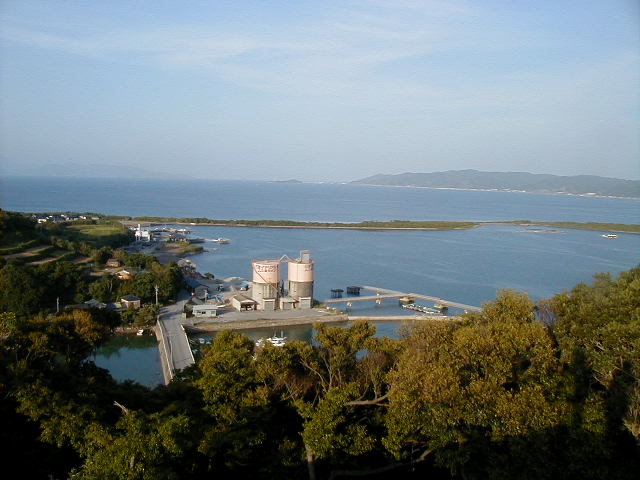awniceview.jpg, 59756 bytes, 1998/01/01