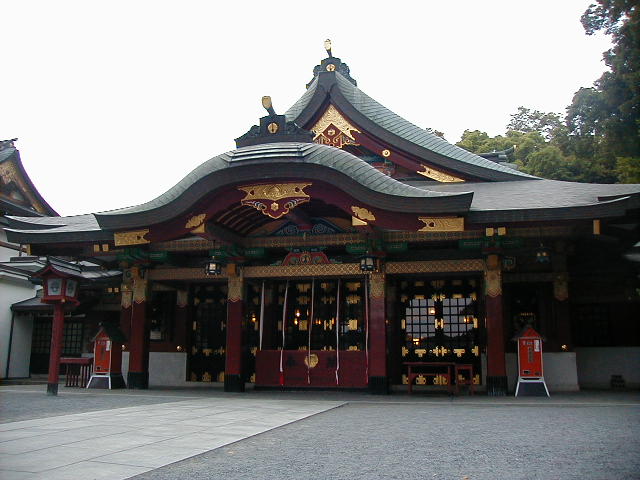 awshrine4.jpg, 57985 bytes, 2001/05/20