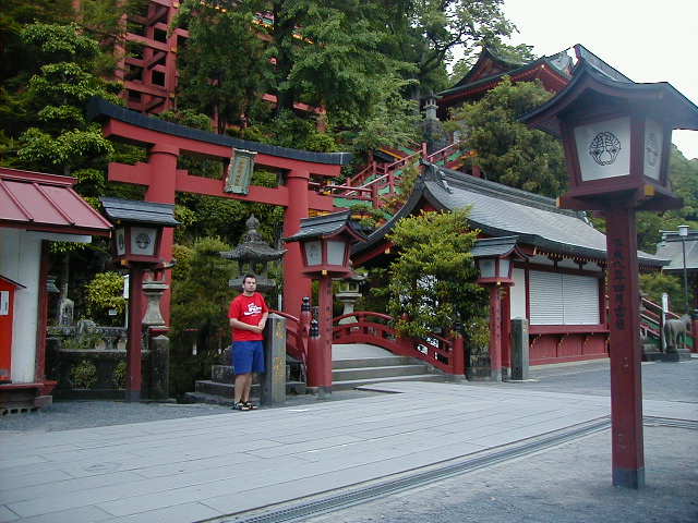 awshrine6.jpg, 63311 bytes, 2001/05/20
