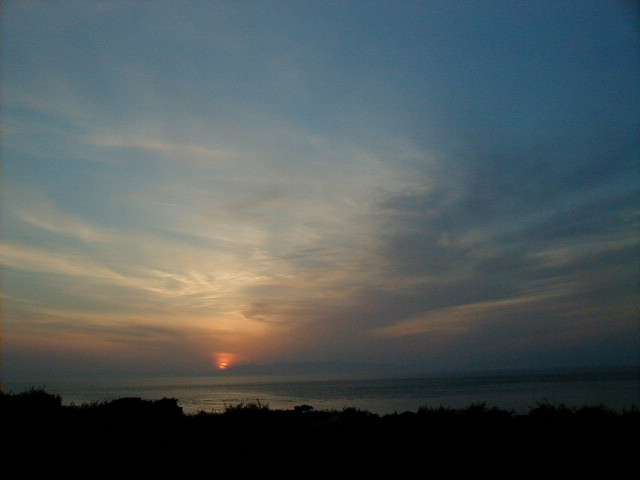 awsunset6.jpg, 52240 bytes, 2001/05/19