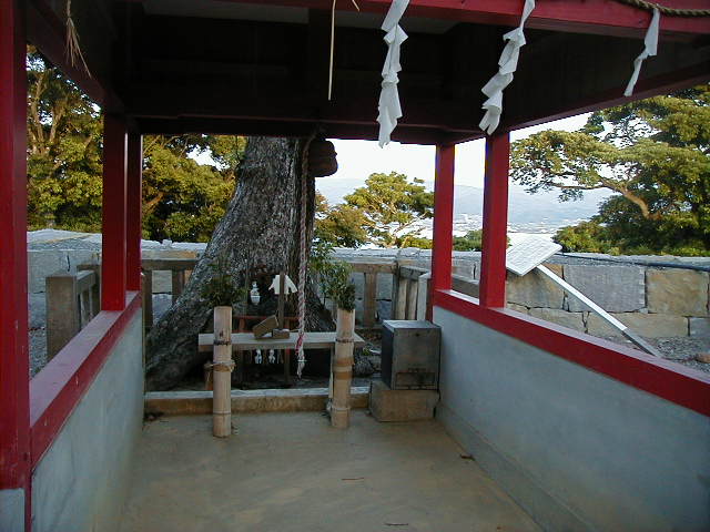 awtemple2.jpg, 60283 bytes, 1998/01/01