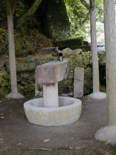 gardenmortar.jpg, 47952 bytes, 2001/05/21