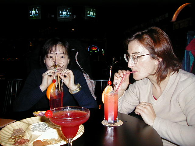 latenightdrinking.jpg, 57174 bytes, 1/1/1998