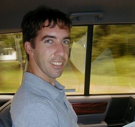 jasoninthecar.jpg, 29511 bytes, 8/27/2000