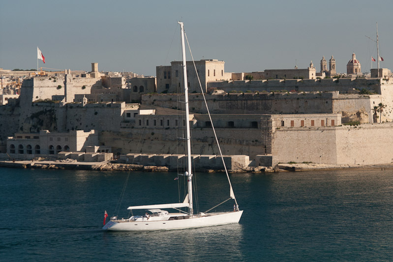 Huge sailboat!